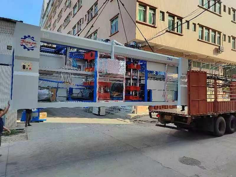 Máy hút nhựa định hình jinnan 3 trạm, 4 trạm